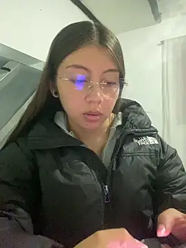 Živá chatovací místnost Sara-cooper2