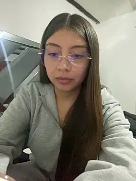 Živá chatovací místnost Sara-cooper2