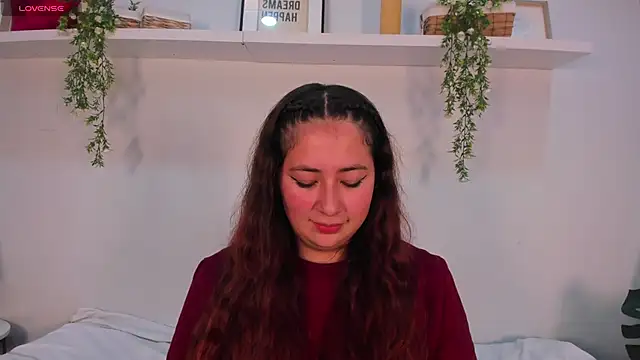 Nicolle_Evanss_ Adlı Modelin Canlı Sohbet Odası