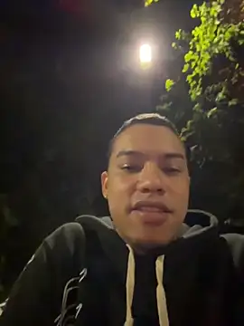 Živá chatovací místnost AlphaMasterXxx