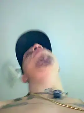 AlphaMasterXxx Live Chatraum