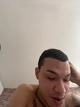 Sala de chat ao vivo de AlphaMasterXxx