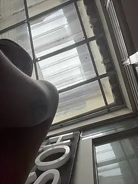 AlphaMasterXxx Live Chatraum