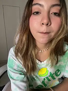 Bonni_lohan 现场聊天室