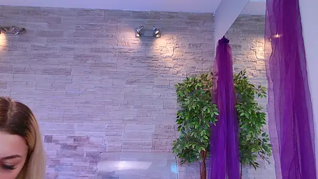 AngelInSinn Live Chatraum