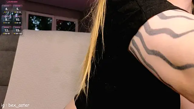 RebeccaAster 실시간 채팅방