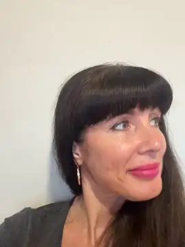 LadyLuxLover – live chatrum