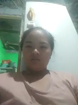 Sexy-Mama25 Adlı Modelin Canlı Sohbet Odası