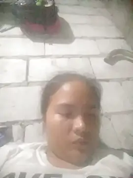 Sexy-Mama25's Live Chat Room