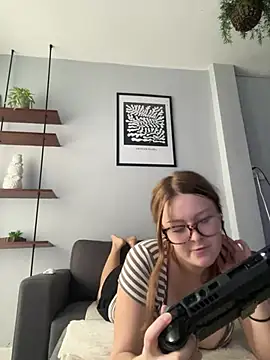 Chat soba uživo modela cherryrosealiee