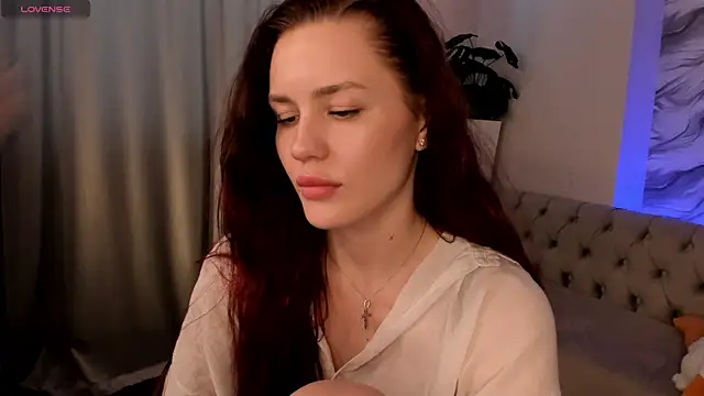 Aria_Mila – Naživo chatovacia miestnosť