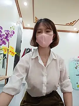 Emma_Linh Cameră chat live