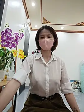 Emma_Linh Live Chatrum
