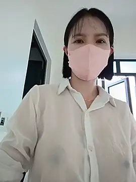 Emma_Linh's Live Chat Room