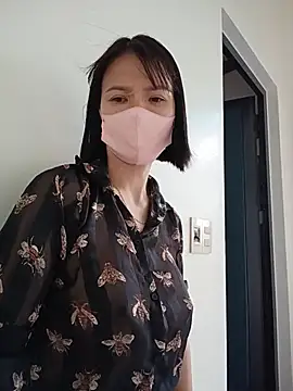 ห้องแชทสดของ Emma_Linh