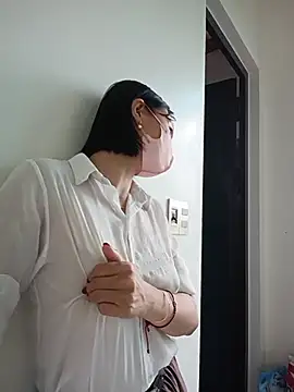 Emma_Linh чат на живо