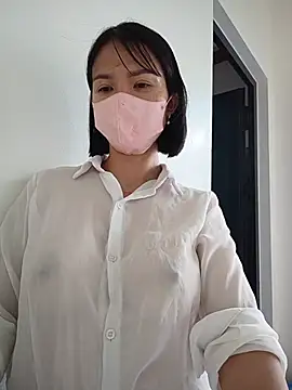 ห้องแชทสดของ Emma_Linh
