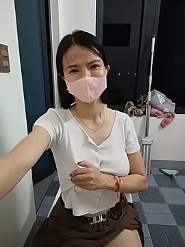 Chat ao vivo de Emma_Linh