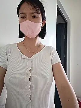 Sala de chat en directo de Emma_Linh