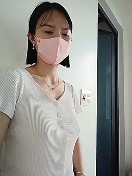 Živá chatovací místnost Emma_Linh