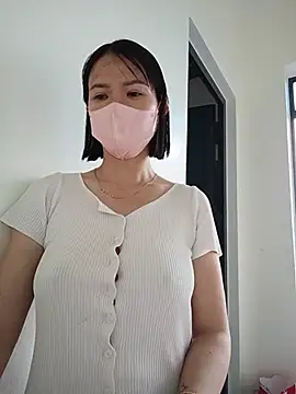 Živá chatovací místnost Emma_Linh