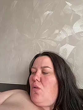 SunnyLeila2101 Cameră chat live