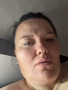 SunnyLeila2101 Cameră chat live