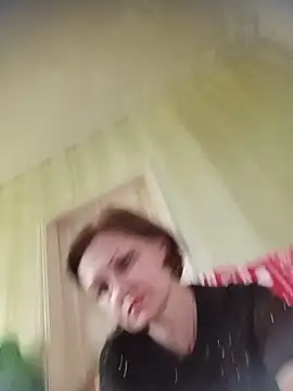 MariannaSky471 – Naživo chatovacia miestnosť