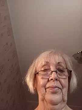חדר צ'אט בשידור חי של Anatolia5961