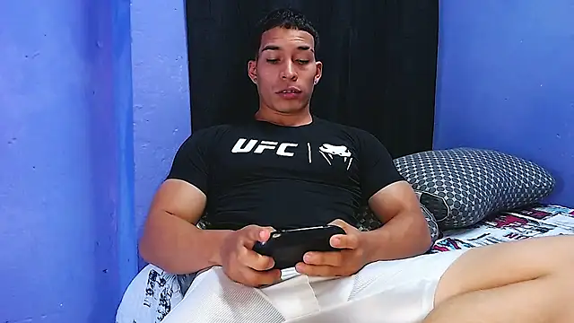 miiguell_magnoo Cameră chat live