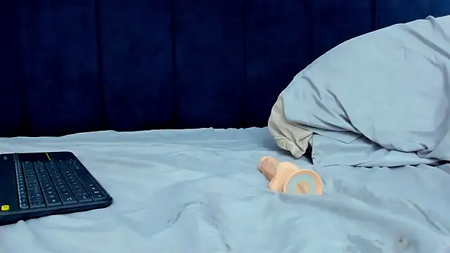 cris_dulce élő chatszobája