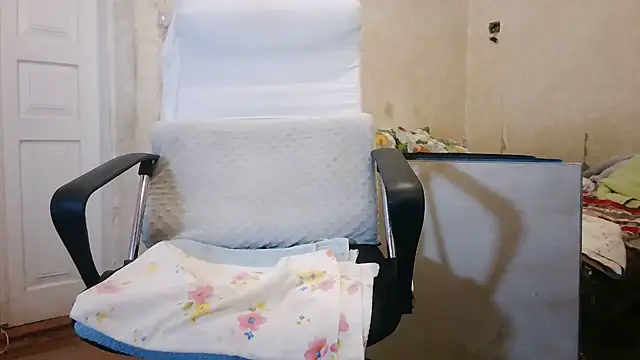 ห้องแชทสดของ Julia54391