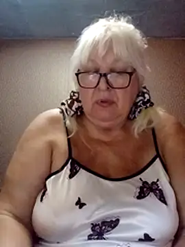 Alexia64231 – Naživo chatovacia miestnosť