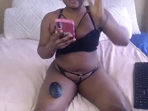 PhernomenalGoddessxx Cameră chat live