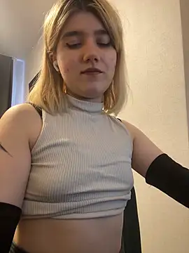 Cherry___Blossom Cameră chat live