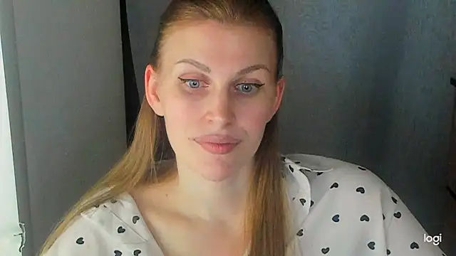JuliaMuuun Live Chatraum
