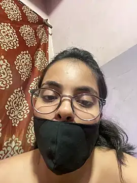 Živá chatovací místnost Sandhya_77
