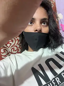 Chat soba uživo modela Sandhya_77