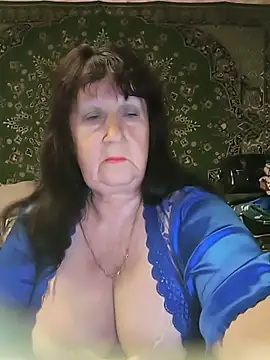 CrystalLime6411 – Kamerová šou