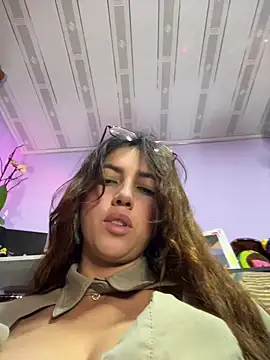 Salo_333_ Live Chatraum