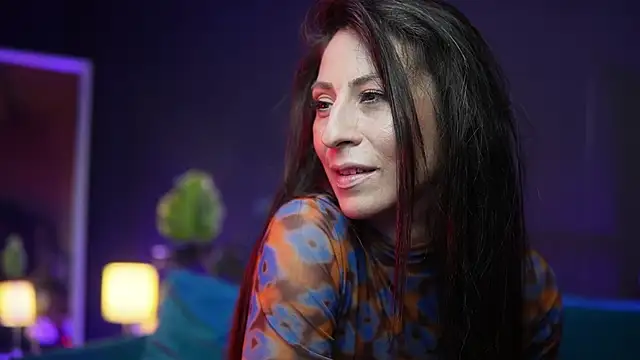 RubyRosa's Live Chat Room