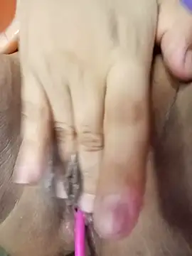 غرفة دردشة Diamily المباشرة
