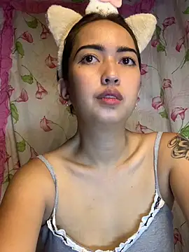Živá chatovací místnost XXnaughty_08XX