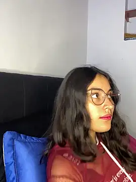 חדר צ'אט בשידור חי של hotwife26