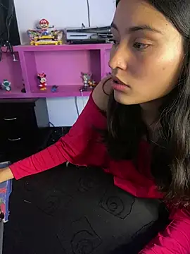 hotwife26's Live Chat Room