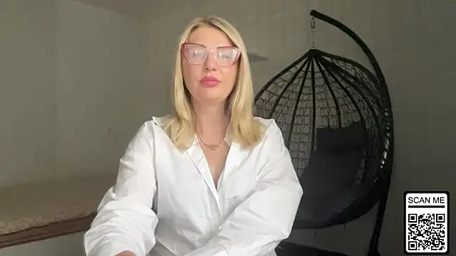 غرفة دردشة Blondie_xoxoxo المباشرة