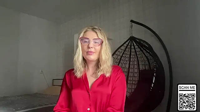 חדר צ'אט בשידור חי של Blondie_xoxoxo
