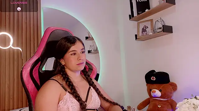 دردشة MilaColeman الجنسية المباشرة