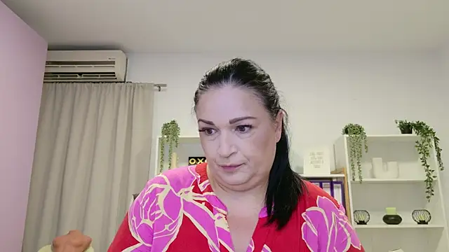غرفة دردشة RubiHarper المباشرة