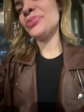 عرض كام PeachChampagne